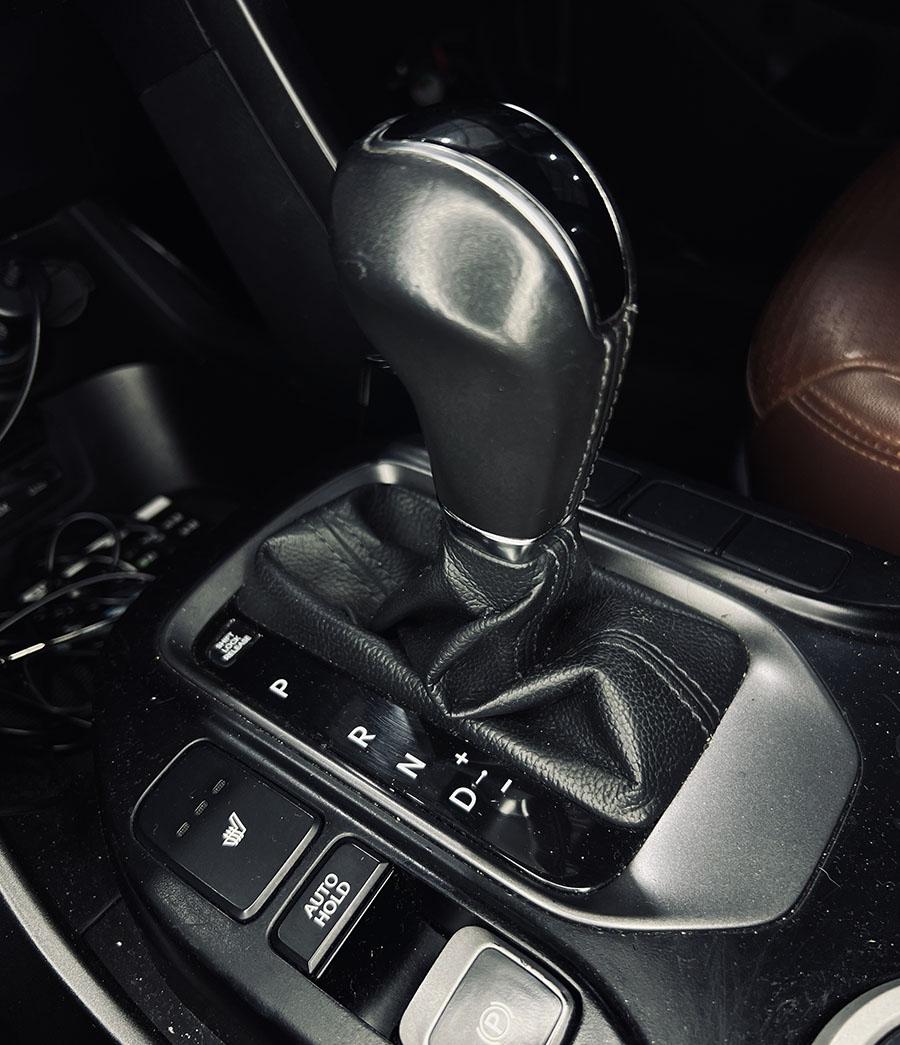 CÂMBIO AUTOMÁTICO CÂMBIO AUTOMÁTICO